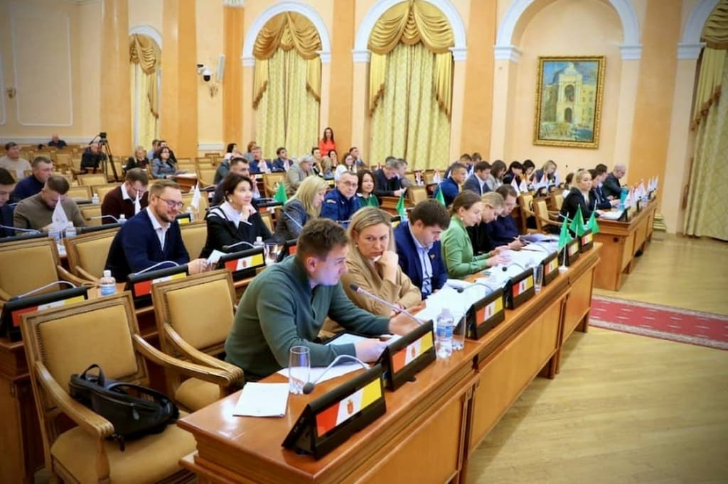 Як формується зарплата народного депутата